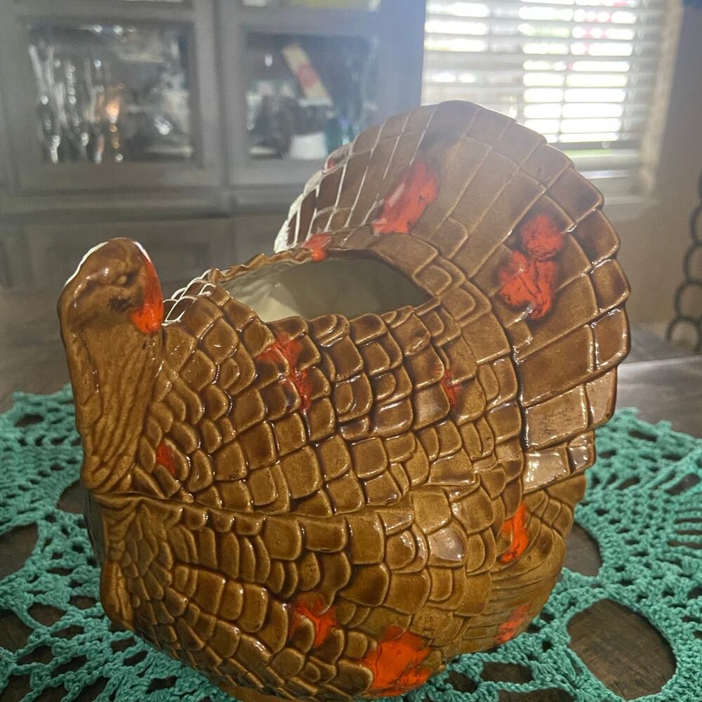 Thanksgiving Pottery Glazed Turkey Dish with Lid 7inches